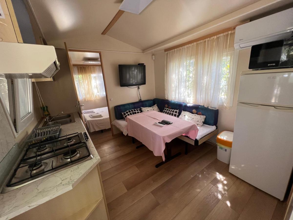 Apartments And Bungalows Vila Dalibor Nin Dış mekan fotoğraf